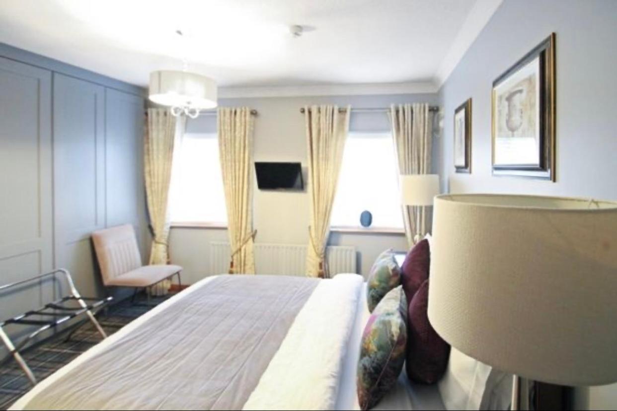 Almara House Bed and Breakfast Γκάλγουεϊ Εξωτερικό φωτογραφία